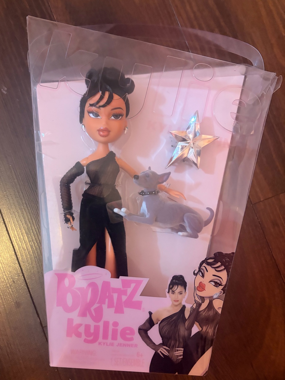 Bratz x Kylie Jenner Night Fashion Doll(Read description)